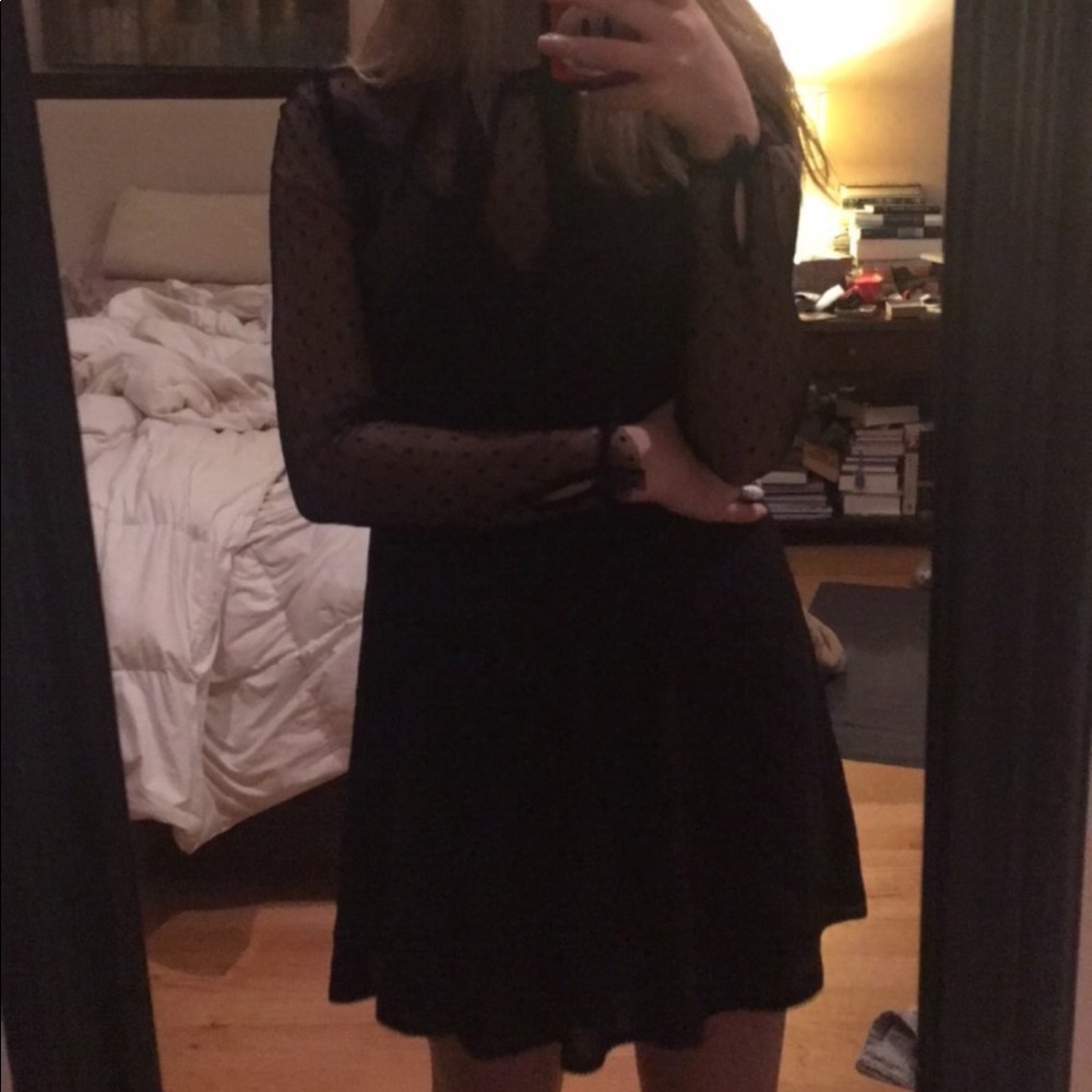 Short black long sleeve dress with mesh
